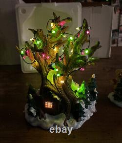 Disney Pooh's Tree House Winnie The Pooh Christmas House Lights