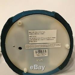 Disney Retraite Winnie L'ourson Jouer Poohsticks Musical Snow Globe Avec L'étiquette