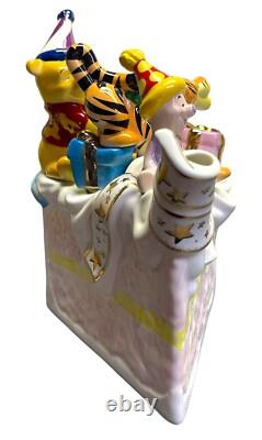 Disney Showcase Winnie l'Ourson Gâteau d'Anniversaire Théière LE Paul Cardew