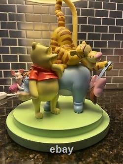 Disney Store Winnie Le Pooh Eeyore Piglet Tigger Figurine Table De Chevet Lampe