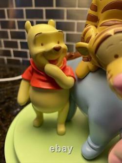 Disney Store Winnie Le Pooh Eeyore Piglet Tigger Figurine Table De Chevet Lampe