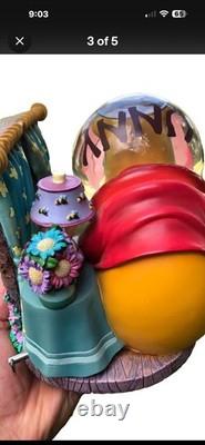Disney Store Winnie l’Ourson Porcinet boule à neige musicale Rumbly in My Tumbly