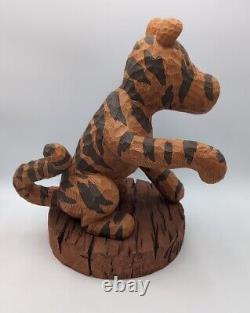 Disney Tigger Big Fig Winnie L'Anniversaire en bois sculpté Faux 75e de Winnie l'ourson réparé