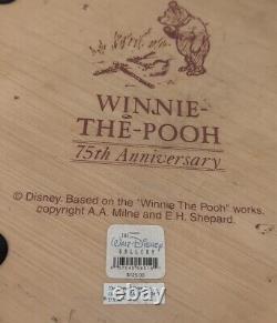 Disney Tigger Big Fig Winnie L'Anniversaire en bois sculpté Faux 75e de Winnie l'ourson réparé