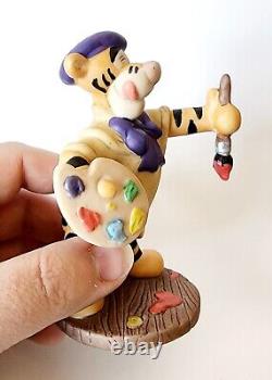 Disney Tigrou Artiste Peintre Oeuvres Figurine de Winnie l'Ourson avec un Béret - RARE