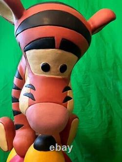 Disney WINNIE THE POOH & TIGGER Statue Big Fig 16 x 23 x 11 TRÈS RARE Vintage