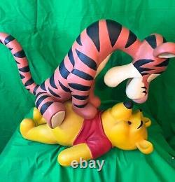 Disney WINNIE THE POOH & TIGGER Statue Big Fig 16 x 23 x 11 TRÈS RARE Vintage