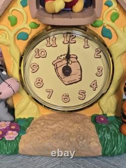 Disney Watch Collectors Club Série Winnie l’Ourson Tigrou Bourriquet Petit Gourou Horloge coucou NEUVE 1422