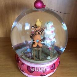 Disney Winni The Pooh Snow Globe Music Box Dome Tiger Piglet Rare