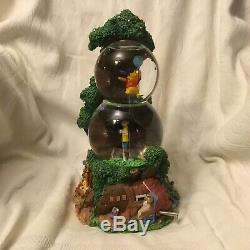 Disney Winnie L'ourson Grande Aventure Musicale Box Figurines Double Snowglobe