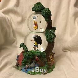 Disney Winnie L'ourson Grande Aventure Musicale Box Figurines Double Snowglobe