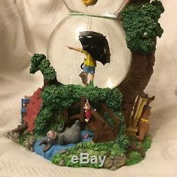 Disney Winnie L'ourson Grande Aventure Musicale Box Figurines Double Snowglobe