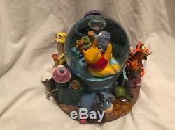 Disney Winnie L'ourson Honey Pot Tigrou Bourriquet Musical Snow Globe Nice Rare