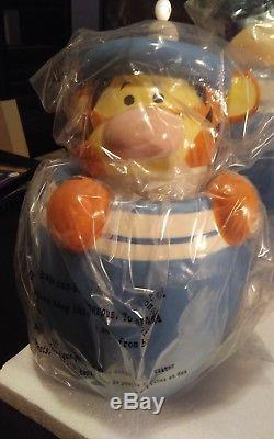 Disney Winnie L'ourson Peek-a-boo Biscuit Jar / Canister Ensemble De 4 En Bleu Nib