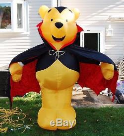 Disney Winnie L'ourson Vampire Dracula Halloween Giant Airblown Gonflable 7 Ft +