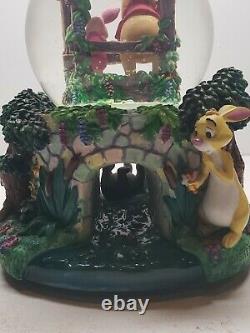 Disney Winnie Le Pooh Musical Snow Globe À La Retraite Rare Grande Condition