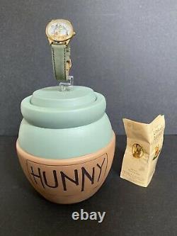 Disney Winnie The Pooh Green Hunny Pot Watch Collectors Club Par Fossil