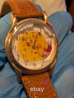 Disney Winnie l'Ourson Club de Collectionneurs Série VI Montres Fossiles et Pots de Miel Set