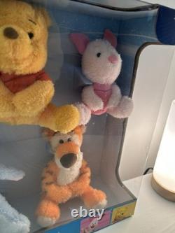 Disney Winnie l’Ourson Coffret Deluxe Collector 95e Anniversaire, ensemble de 5 pièces