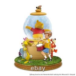 Disney Winnie l’Ourson Globe musical pailleté anniversaire par Bradford Exchange