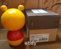 Disney Winnie l'Ourson Kokeshi Japon Limitée