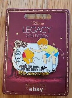 Disney Winnie l'Ourson Le Pin de l'Anniversaire du 55e Anniversaire de l'Arbre à Miel Collection Héritage LE