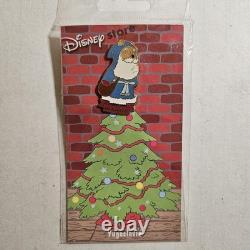 Disney Winnie l’Ourson Père Noël des pays autour du monde lot de 12 pins neufs