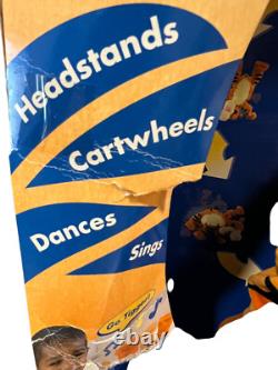 Disney Winnie l'Ourson Tumble Time Tigrou 12 Pouces Boîte Endommagée LIVRAISON GRATUITE