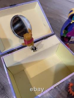 Disney Winnie l'Ourson Vintage Lot (figurines, costume, boîte à bijoux et pièces scellées)