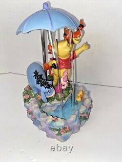 Disney's Collectionnable Winnie The Pooh And Friends Fontaine D'eau De Pluie Musicale