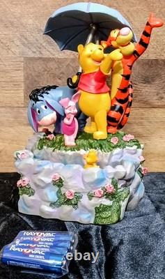 Disney vintage Winnie l’Ourson fontaine musicale à eau Tigrou Bourriquet Porcinet NOS 1989