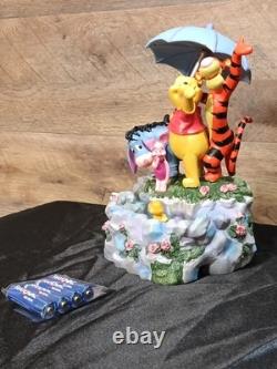 Disney vintage Winnie l’Ourson fontaine musicale à eau Tigrou Bourriquet Porcinet NOS 1989