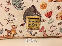 Dooney Et Bourke Winnie L'ourson Se Croisent