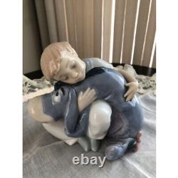 Ensemble de 2 pièces Genuine Lladro nao Winnie l'Ourson et Bourriquet