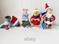 Ensemble de 4 Clothtique Disney Showcase Winnie l'Ourson et ses Amis avec boîte