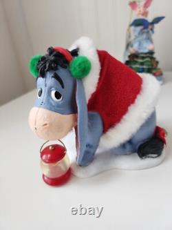 Ensemble de 4 Clothtique Disney Showcase Winnie l'Ourson et ses Amis avec boîte