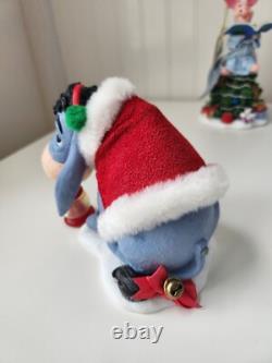 Ensemble de 4 Clothtique Disney Showcase Winnie l'Ourson et ses Amis avec boîte