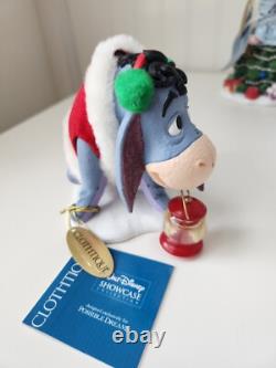 Ensemble de 4 Clothtique Disney Showcase Winnie l'Ourson et ses Amis avec boîte