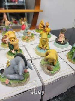 Ensemble de figurines de dé à coudre Lenox Disney Winnie l'Ourson 22 étagère miroir affichage miel