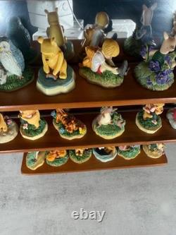 Ensemble de figurines en dé à coudre Lenox Disney Winnie l'Ourson 24 étagère miroir présentation miel