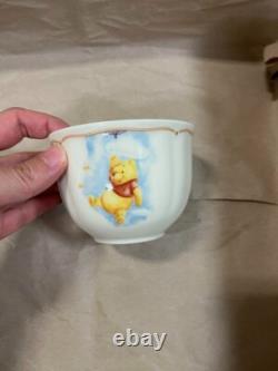 Ensemble de théière et tasses Winnie l'Ourson, 5 pièces en porcelaine Sango du Japon