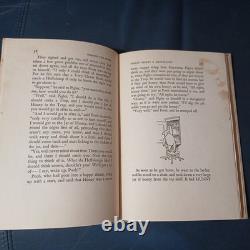 Ensemble vintage Winnie l’ourson en quatre volumes, reliure rigide, toutes les impressions de 1949, réimpressions de 1950