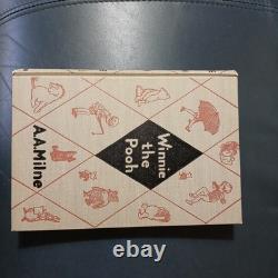 Ensemble vintage Winnie l’ourson en quatre volumes, reliure rigide, toutes les impressions de 1949, réimpressions de 1950