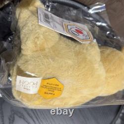 Exposition Winnie l’Ourson 100e anniversaire, peluche de scène en édition limitée du lieu Chou