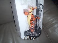 Extrêmement Rare! Statue De Lampe De Figurine Tigger Winnie L'ourson Walt Disney