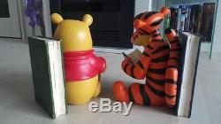 Extrêmement Rare! Walt Disney Winnie L'oneuf Avec Les Statuts Tigger Bookends Set