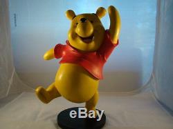 Extrêmement Rare! Walt Disney Winnie L'ourson Danse Figurine Statue