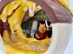 Figurine Olszewski Disney Story Time Bee Line To Honey Winnie The Pooh OSDC73