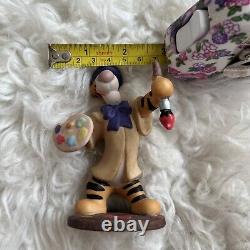 Figurine d'artiste peintre Tigger de Disney Winnie l'Ourson Beret Sri Lanka RARE