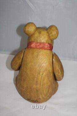 Figurine en bois articulée de Winnie l'ourson de Walt Disney avec étiquette accrochée - Charpente Vtg